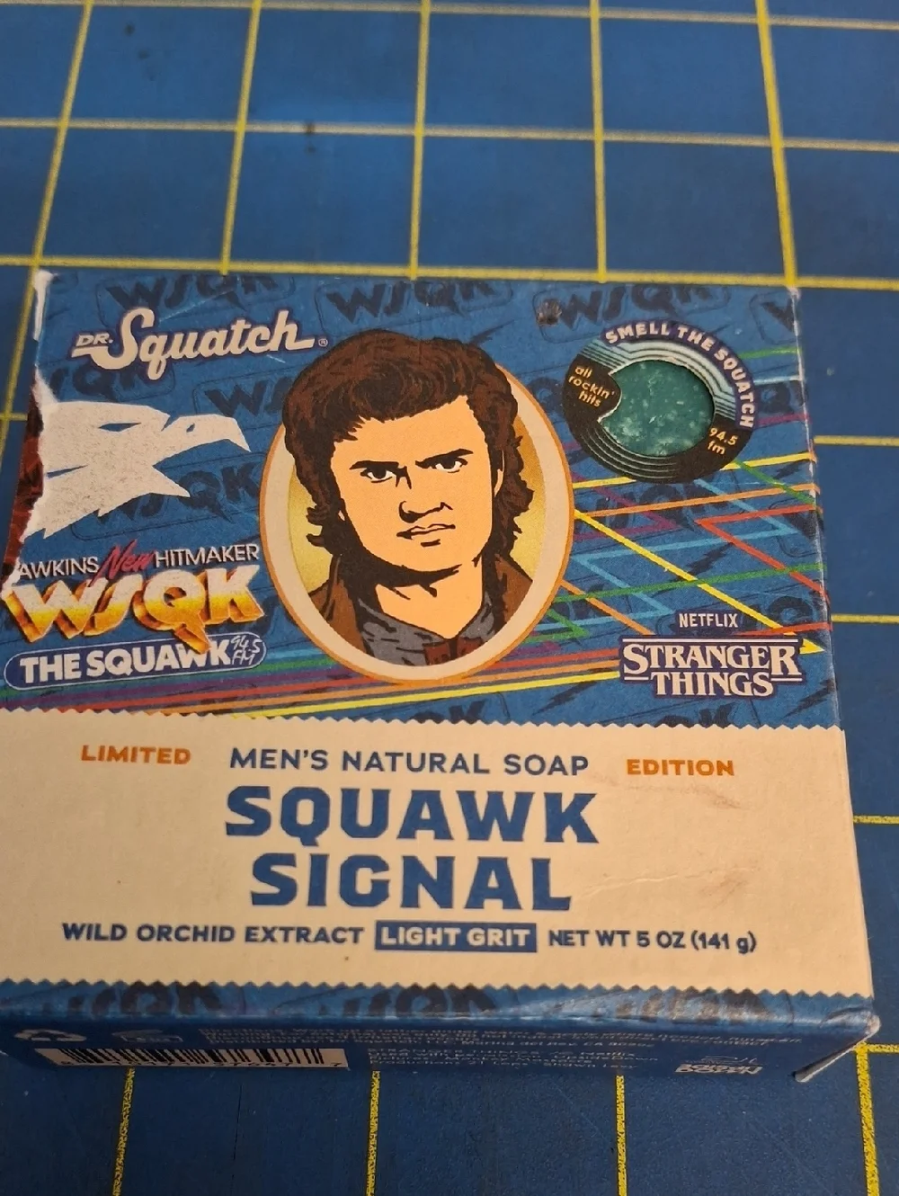 Dr. Squatch Stranger Things Squawk Signal Bar Soap 141g NWT